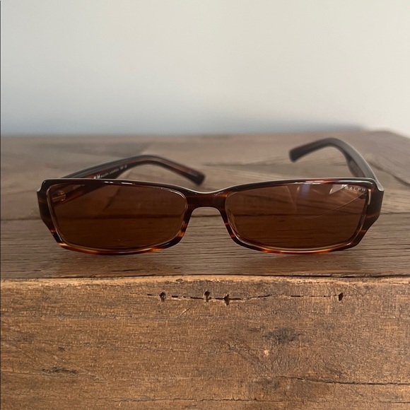 Ralph Lauren sunglasses - Picture 2 of 8